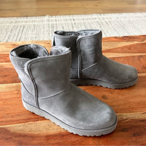 New Ugg Cory II Suede Booties - Picture 2 of 6